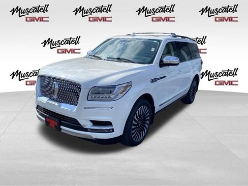 Used 2020 Lincoln Navigator Black Label w/ Cargo Convenience Package AWD/4WD image 3