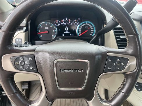 Used 2018 GMC Yukon Denali w/ Denali Ultimate Package image 25