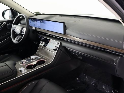 Used 2025 Genesis GV80 3.5T Advanced image 9
