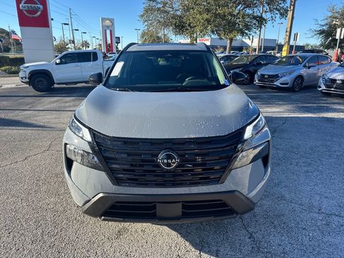 New 2026 Nissan Rogue Dark Armor image 4