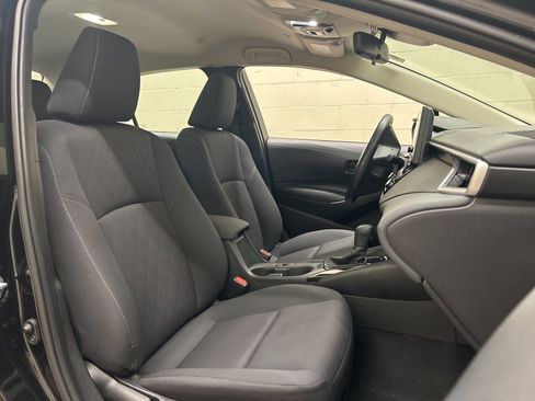 Used 2024 Toyota Corolla LE image 10