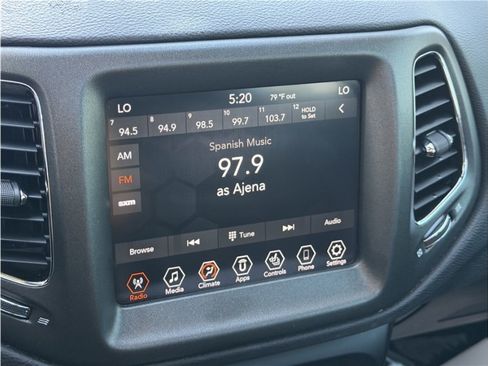 Used 2019 Jeep Compass Trailhawk w/ Leather Interior Group AWD/4WD image 42