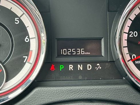 Used 2019 Dodge Grand Caravan SE w/ UConnect Hands-Free Group FWD image 17