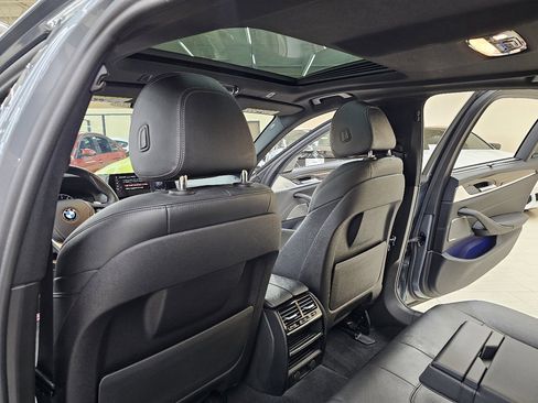 Used 2019 BMW 540i xDrive image 27