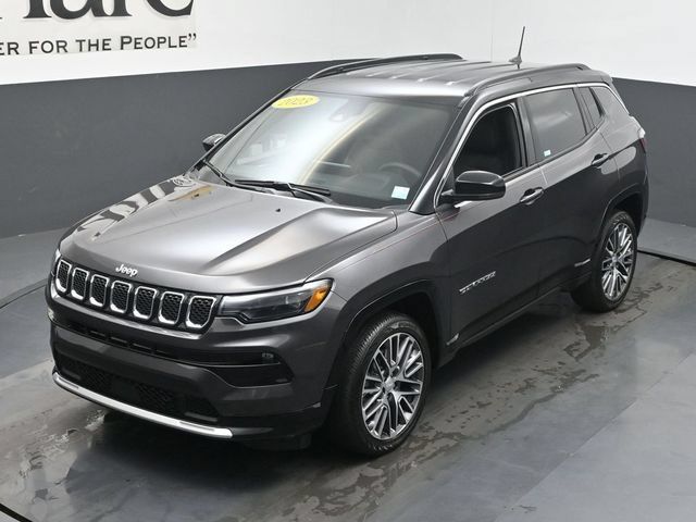 Used 2023 Jeep Compass Limited w/ Elite Group AWD/4WD image 46
