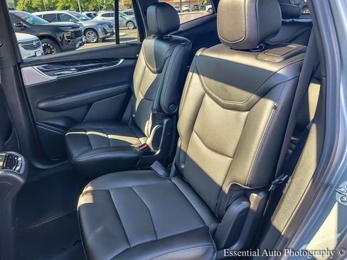 Certified 2024 Cadillac XT6 Premium Luxury w/ Technology Package AWD/4WD image 13