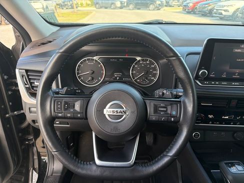 Used 2021 Nissan Rogue SV w/ Premium Package AWD/4WD image 27