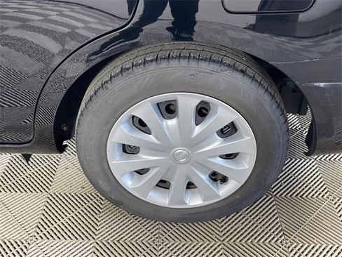 Used 2019 Nissan Versa SV image 20