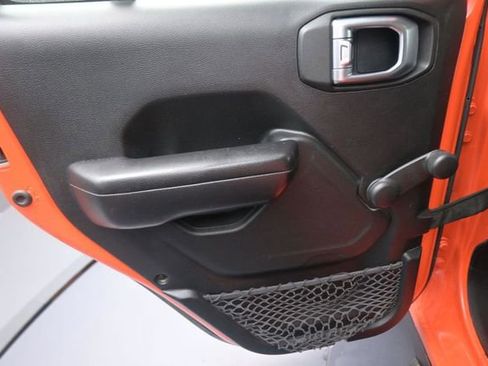 Used 2019 Jeep Wrangler Unlimited Sport AWD/4WD image 25