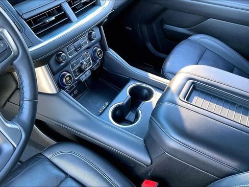 Used 2024 Chevrolet Tahoe LT image 13