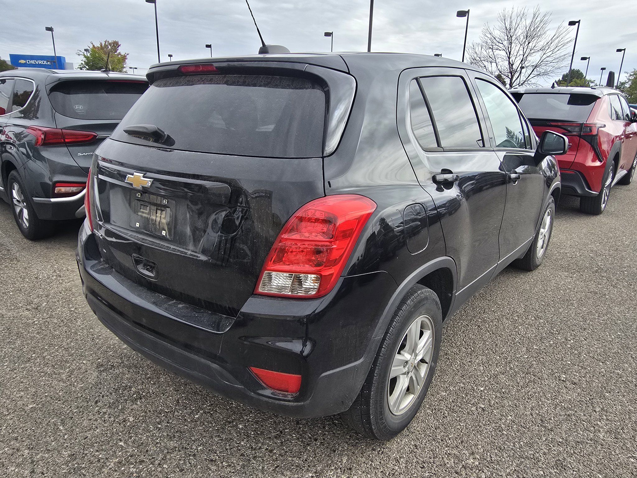 Used 2020 Chevrolet Trax LS w/ Tint and Cruise Package FWD image 16