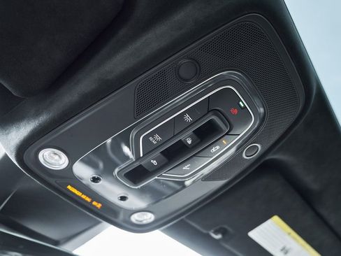 Used 2024 Lamborghini Urus Performante image 94