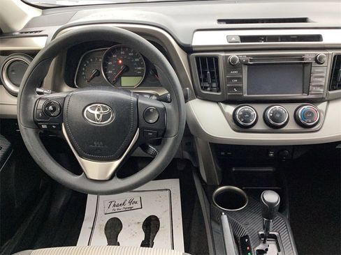 Used 2015 Toyota RAV4 LE image 13