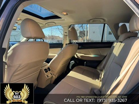 Used 2019 Subaru Outback 2.5i Limited image 9