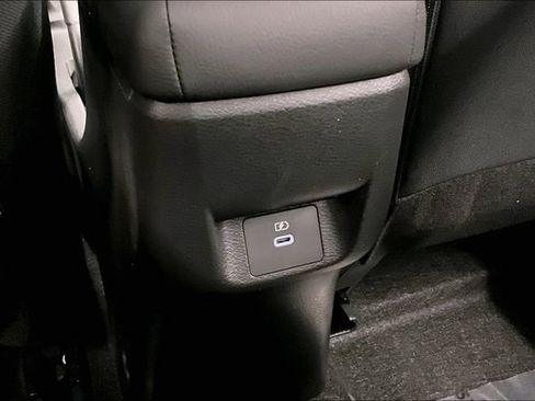 New 2025 Nissan Versa SV w/ Trunk Package image 21