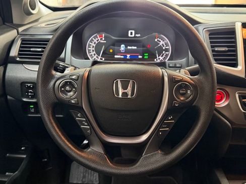 Used 2020 Honda Ridgeline Sport image 15