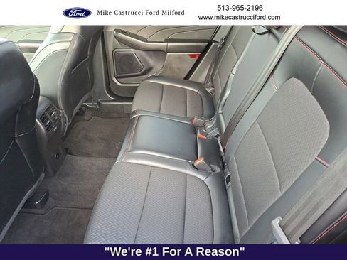 Certified 2024 Ford Escape ST-Line image 23