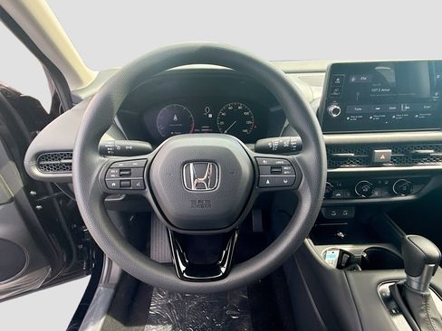 New 2027 Honda HR-V LX image 10