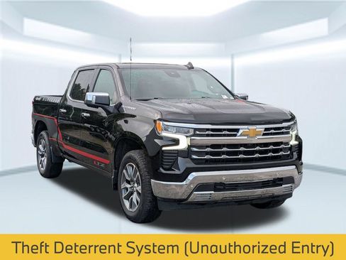 Used 2023 Chevrolet Silverado 1500 LTZ AWD/4WD image 9