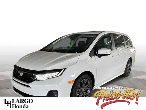 New 2026 Honda Odyssey Touring image 1