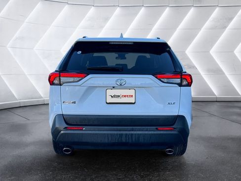 Used 2024 Toyota RAV4 XLE image 5