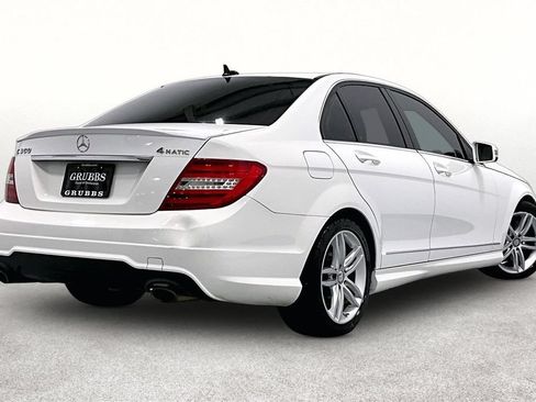 Used 2013 Mercedes-Benz C 300 4MATIC Sedan image 2
