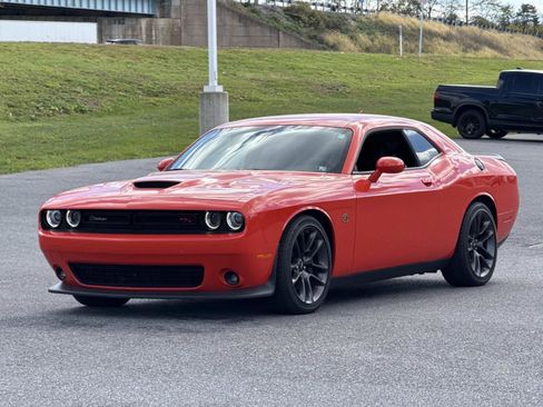 Used 2023 Dodge Challenger R/T Scat Pack w/ Plus Package image 26