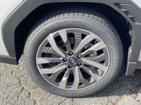 New 2025 Subaru Forester Touring image 7