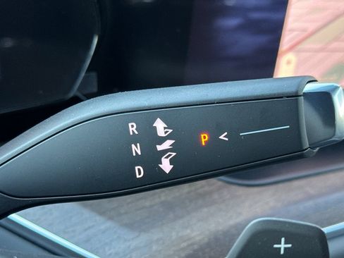 New 2026 Chevrolet Suburban High Country image 22