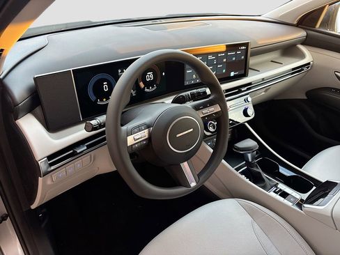 New 2026 Hyundai Tucson SEL image 9