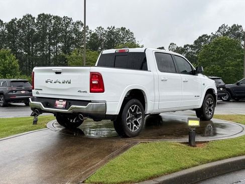 New 2026 RAM 1500 Laramie AWD/4WD image 7