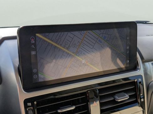 Used 2023 Lexus GX 460 Premium w/ Premium Plus Package image 17