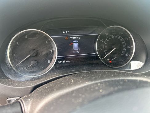 Used 2023 INFINITI QX50 Sensory AWD/4WD image 5