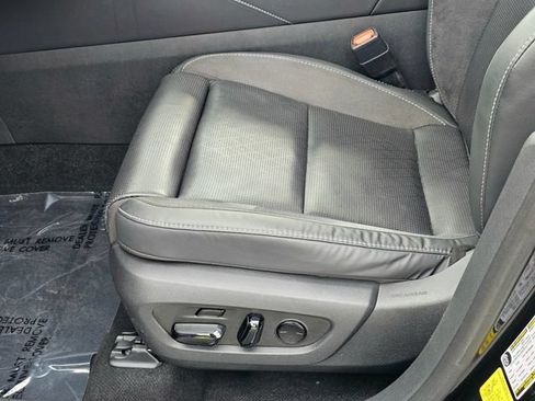 Used 2024 Lexus RX 350 AWD w/ Convenience Package image 19
