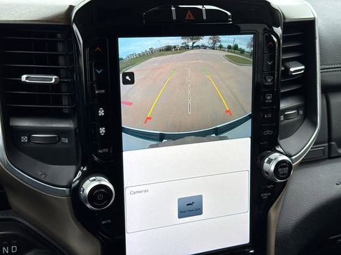 Used 2022 RAM 1500 Laramie w/ Laramie Southwest Edition image 25