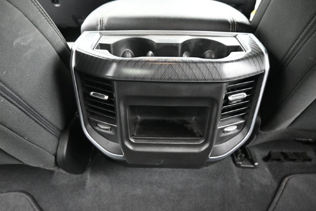 Used 2025 RAM 1500 Big Horn AWD/4WD image 24