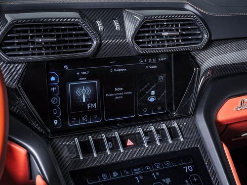 Used 2024 Lamborghini Urus S image 28