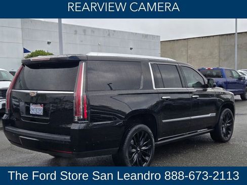 Used 2018 Cadillac Escalade ESV Platinum RWD image 8