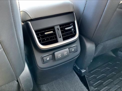 Used 2020 Subaru Outback Limited w/ Popular Package #2 AWD/4WD image 10