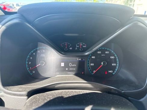 Used 2022 Chevrolet Colorado Z71 AWD/4WD image 16