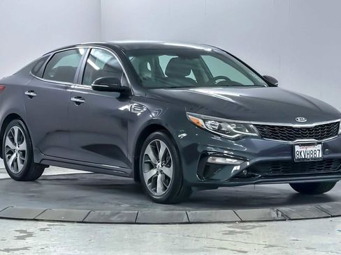 Used 2019 Kia Optima S image 9