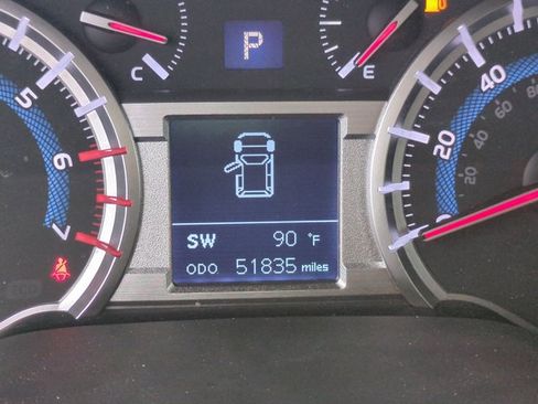 Used 2019 Toyota 4Runner SR5 Premium image 10