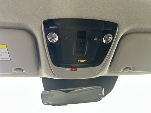 Used 2025 Kia Niro Wave w/ Wave Preserve Package image 24