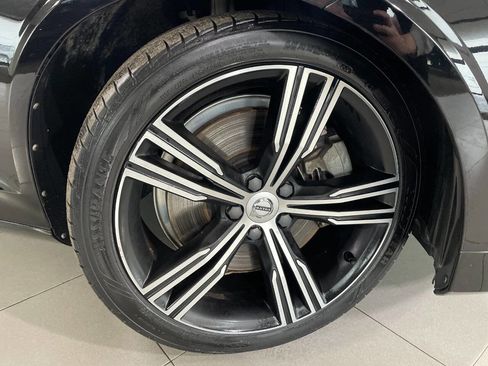 Used 2019 Volvo S60 T6 Inscription image 9