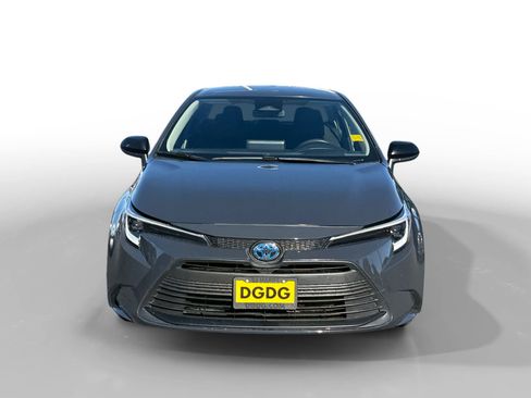 Used 2024 Toyota Corolla LE image 8