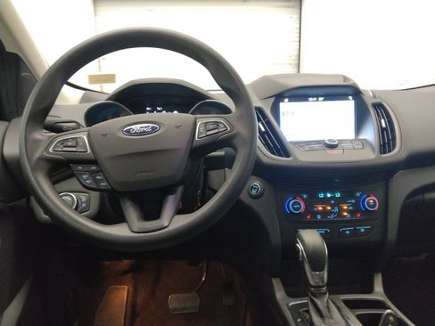 Used 2019 Ford Escape SE FWD image 22