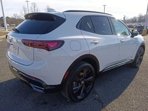 Used 2025 Buick Envision Sport Touring image 3