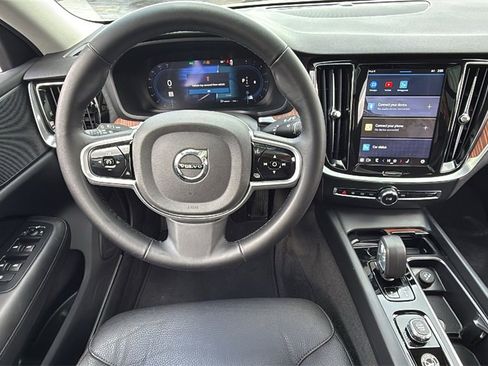 Certified 2025 Volvo V60 B5 Cross Country Plus image 8