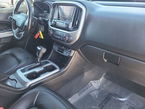 Used 2019 Chevrolet Colorado ZR2 w/ Colorado ZR2 Bison Edition image 28