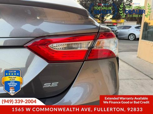 Used 2020 Toyota Camry SE image 20